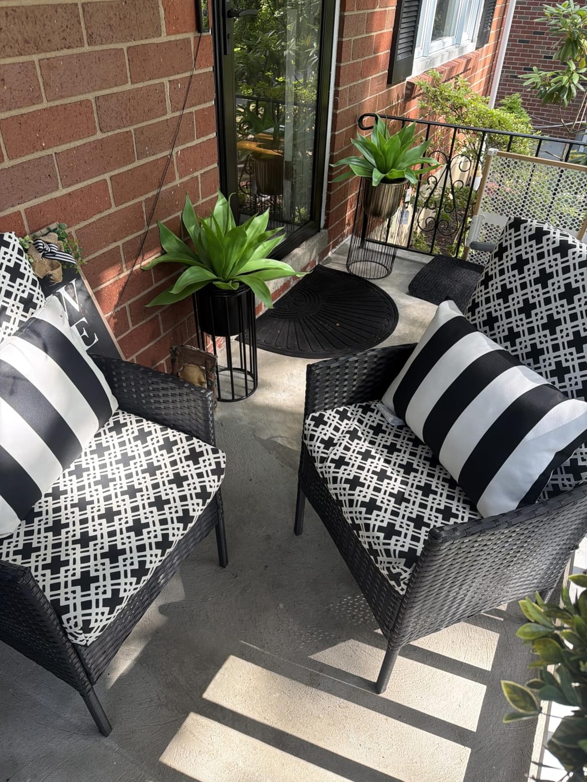 Patio Furniture Set 4 Pieces, Outdoor Rattan Furniture with Tempered Glass Coffee Table, Modern Rattan Patio Chairs Conversation Sets with Sofa for Garden, Terrace, Porch, Lawns Brown/Beige customer photo 2