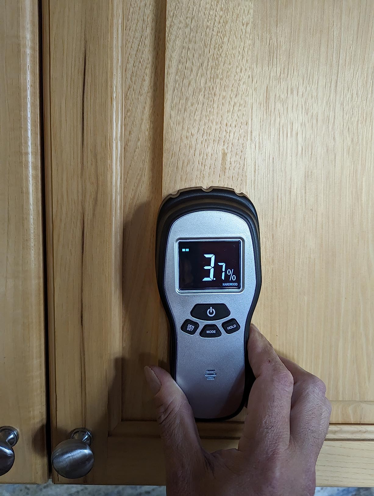 Pinless Moisture Meter, Digital Wood Moisture Meter for Lumber & Drywall customer photo 2