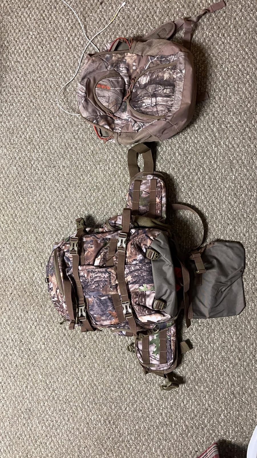 Large Hunting Backpack with padded weapon for Bow Rifle Hunting Gear40L customer photo 2
