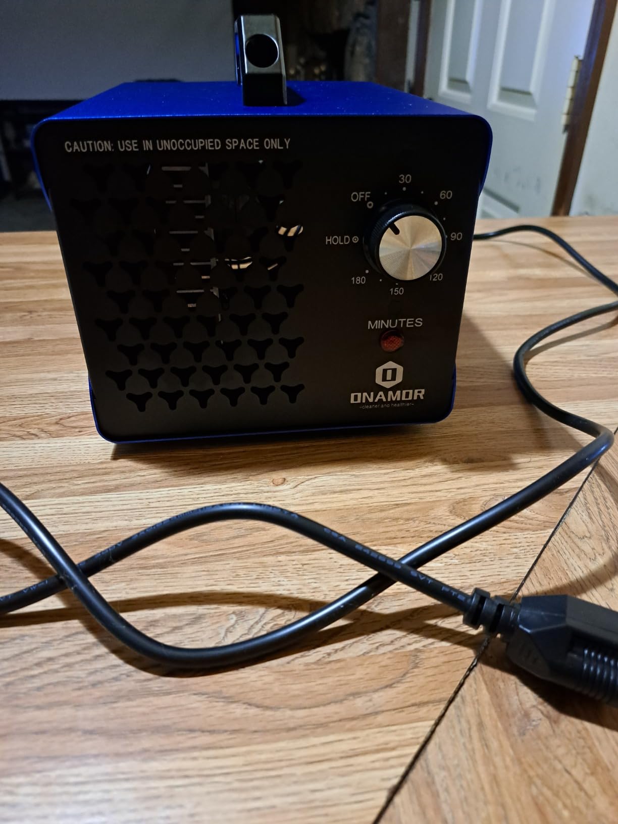 ONAMOR Ozone Generator 83,000mg - Ozone Machine for Home, Smoke, Car, and Pet Room. (Suitable for Area of 6,000 Square Feet) - Gray customer photo 2