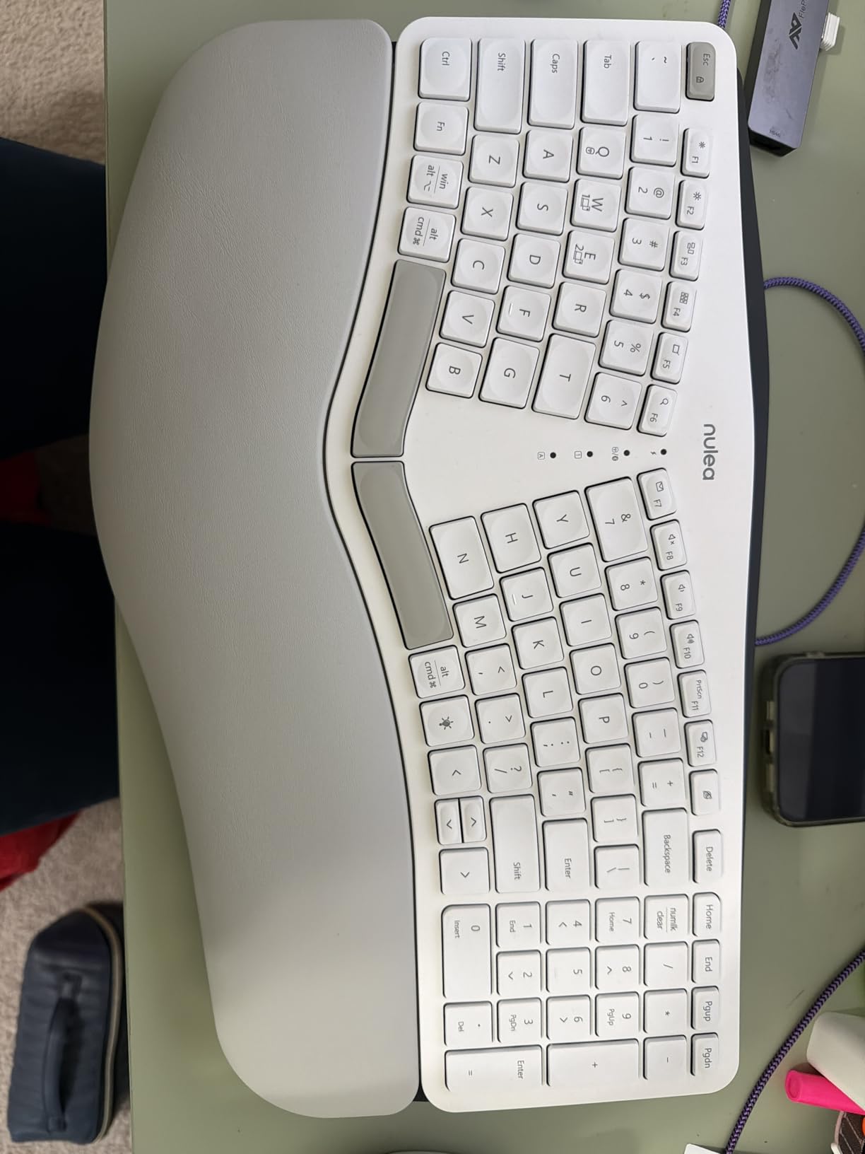 Nulea RT05 Wireless Ergonomic Keyboard, Split Keyboard with Wrist Rest, USB-C Charging, 7-Color Backlight, Natural Typing, Bluetooth and USB Connectivity, Compatible with Windows,Mac customer photo 1