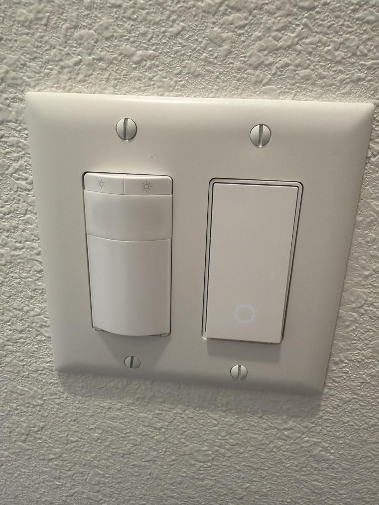 TP-Link Tapo Matter Smart Light Switch: Voice Control w/Siri, Alexa & Google Home | UL Certified | Timer & Schedule | Easy Guided Install | Neutral Wire Required | Single Pole | Tapo S505(2-Pack) customer photo 1
