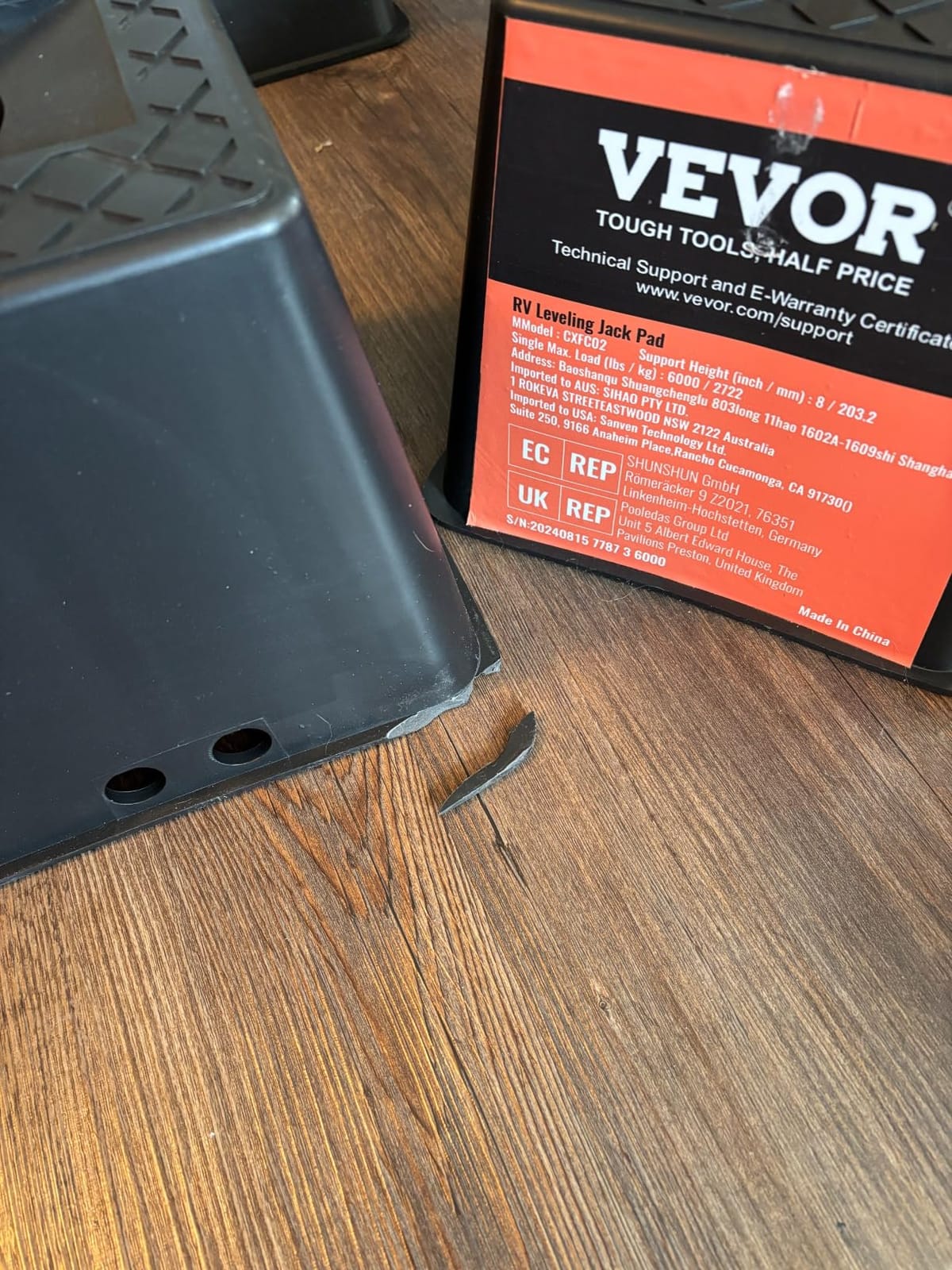 VEVOR Trailer Jack Block, 6000 lbs Capacity per RV Leveling Block, Polypropylene RV Camper Stabilizer Blocks, RV Travel Accessories Use for Any Tongue Jack, Post, Foot, 5th Wheels, 4-Pack customer photo 1