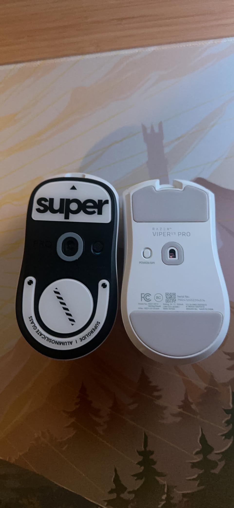 Razer Viper V3 Pro Wireless Esports Gaming Mouse, 55g Lightweight, White customer photo 1