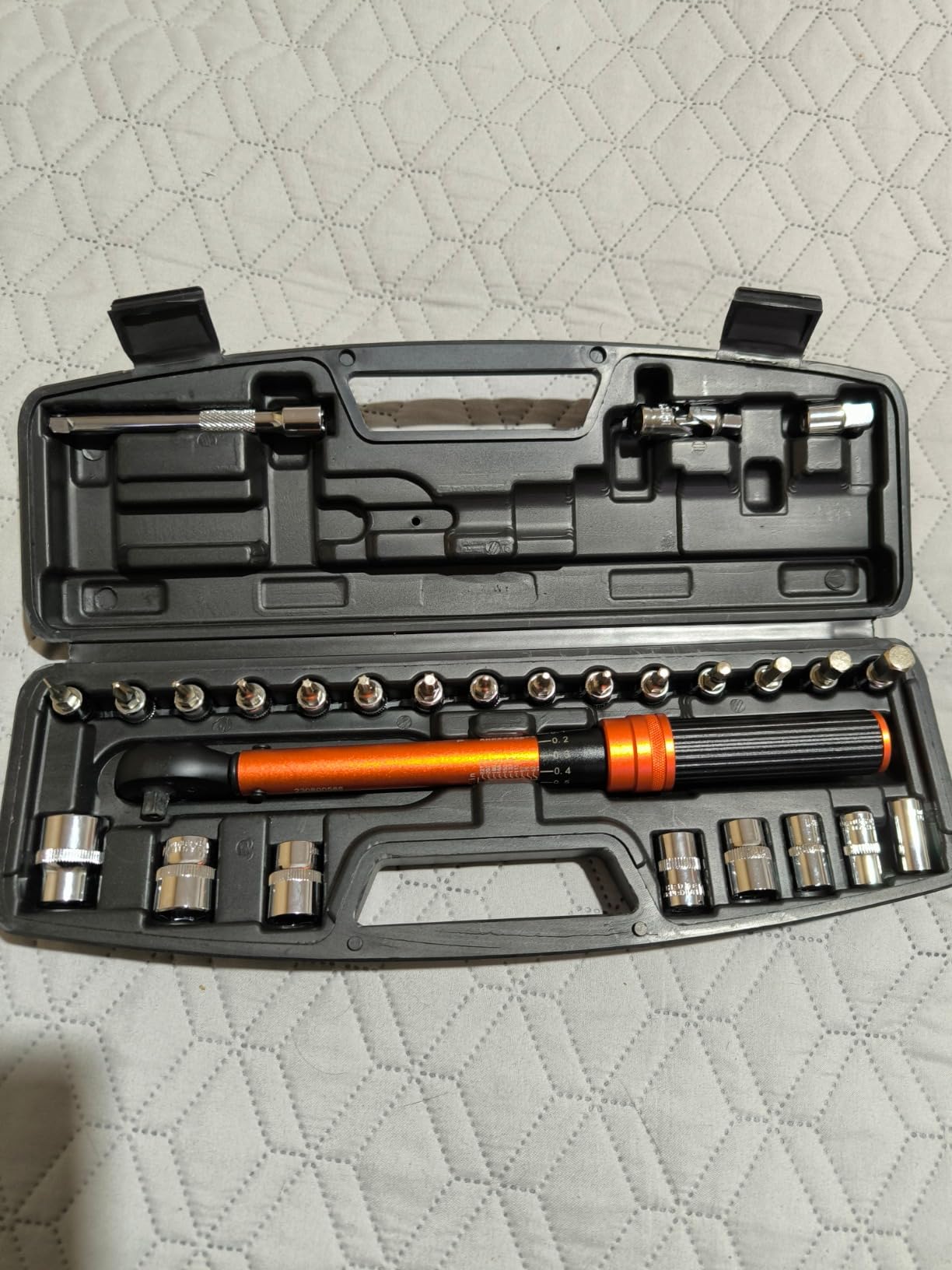 1/2-Inch Drive Torque Wrench Set 22PCS, 10-180FT.LB/13.6-244.1Nm, Click Torque Wrench Socket Set, 72-Tooth Dual-direction, ±3% Precision Adjustable Torque Wrench for Lug Nut, Bicycle, Moto, Car customer photo 2