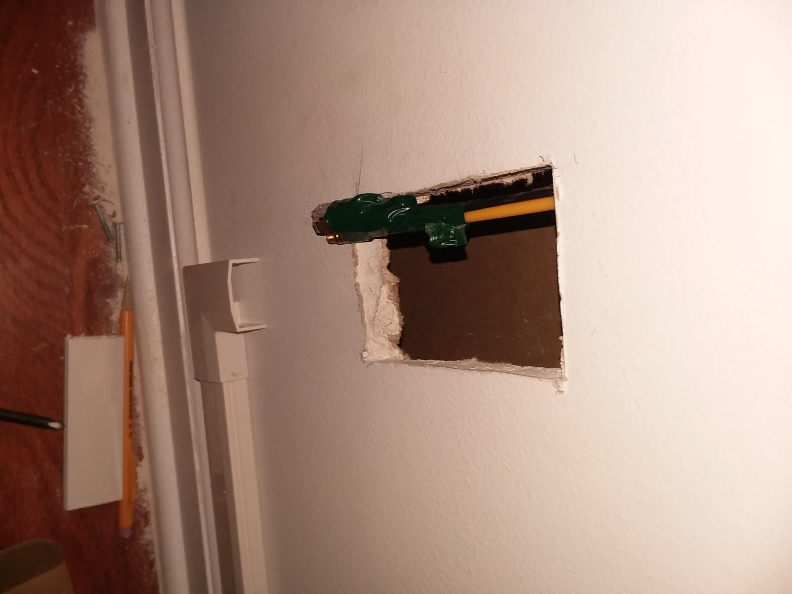 22FT Fiberglass Wire Running Kit, Cable Running Rods with 4 Attachments customer photo 1