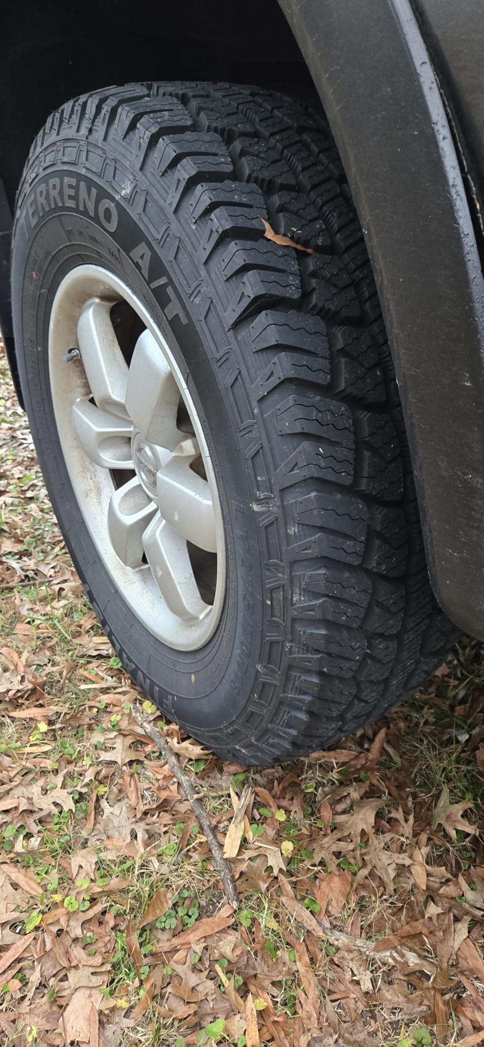 Set of 4 Finalist Terreno A/T 265/70R17 115T All Terrain SUV Tires customer photo 2