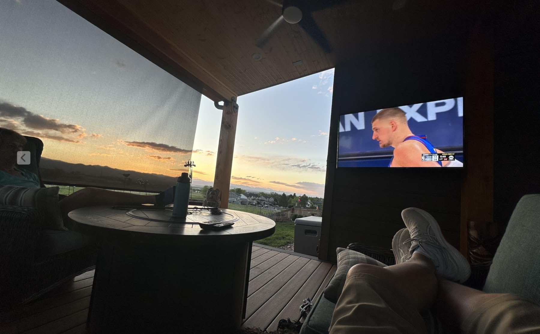 SYLVOX Outdoor TV, 55 inch 2000 nits Full Sun Outdoor TVs, Weatherproof TV customer photo 2