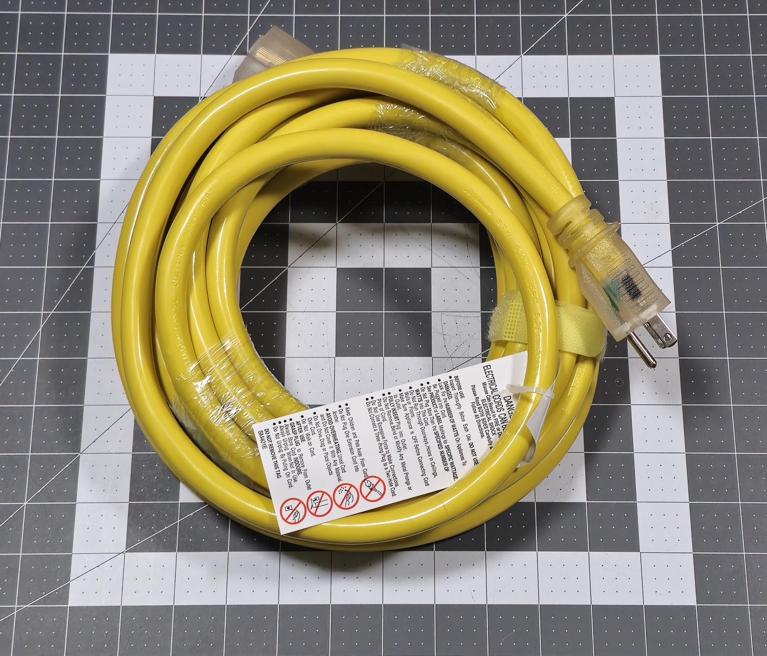PlugSaf 50 FT 10 Gauge Outdoor Extension Cord with Multiple Outlets Yellow customer photo 2