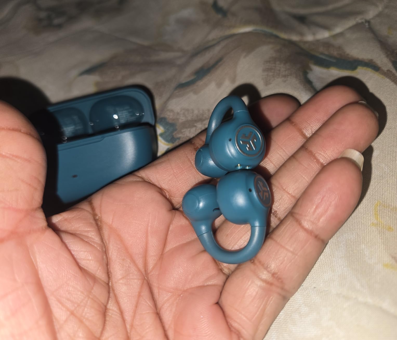 JLab, Flex, Open Ear Earbuds, Clip On Wireless Bluetooth Earbuds, Open Ear Headphones, Teal customer photo 2
