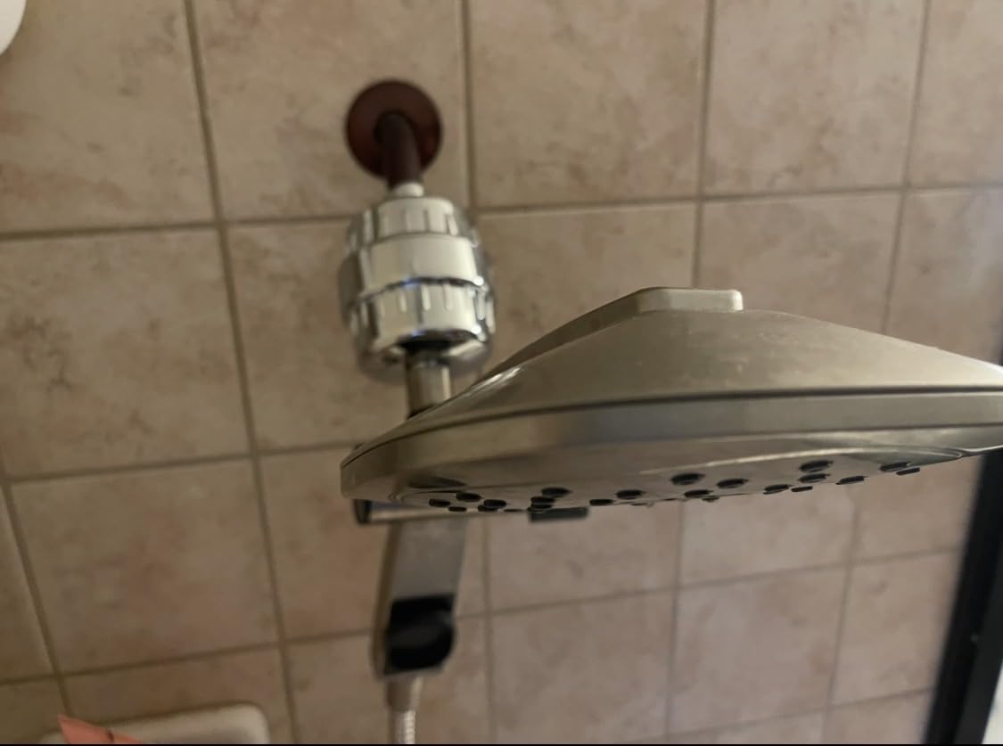 weAQUA Heavy Duty Shower Filter for Hard Water, Chlorine, Heavy Metals customer photo 2