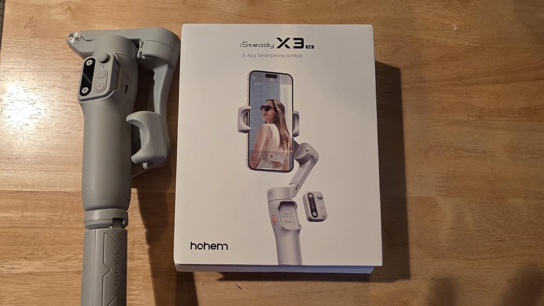 hohem iSteady X3 SE 3-Axis Gimbal Stabilizer for iPhone & Android, Black customer photo 2