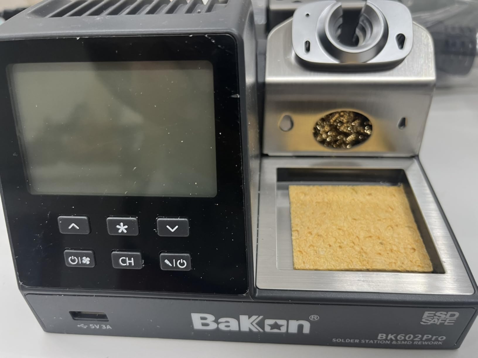 BK882 Soldering Station 2-IN-1 Hot Air Rework Station with Large LCD Display,650W Hign Power Solder Stations, °F /°C Cool/Hot Air Conversion, Digital Temperature Calibration, Auto Sleep customer photo 2