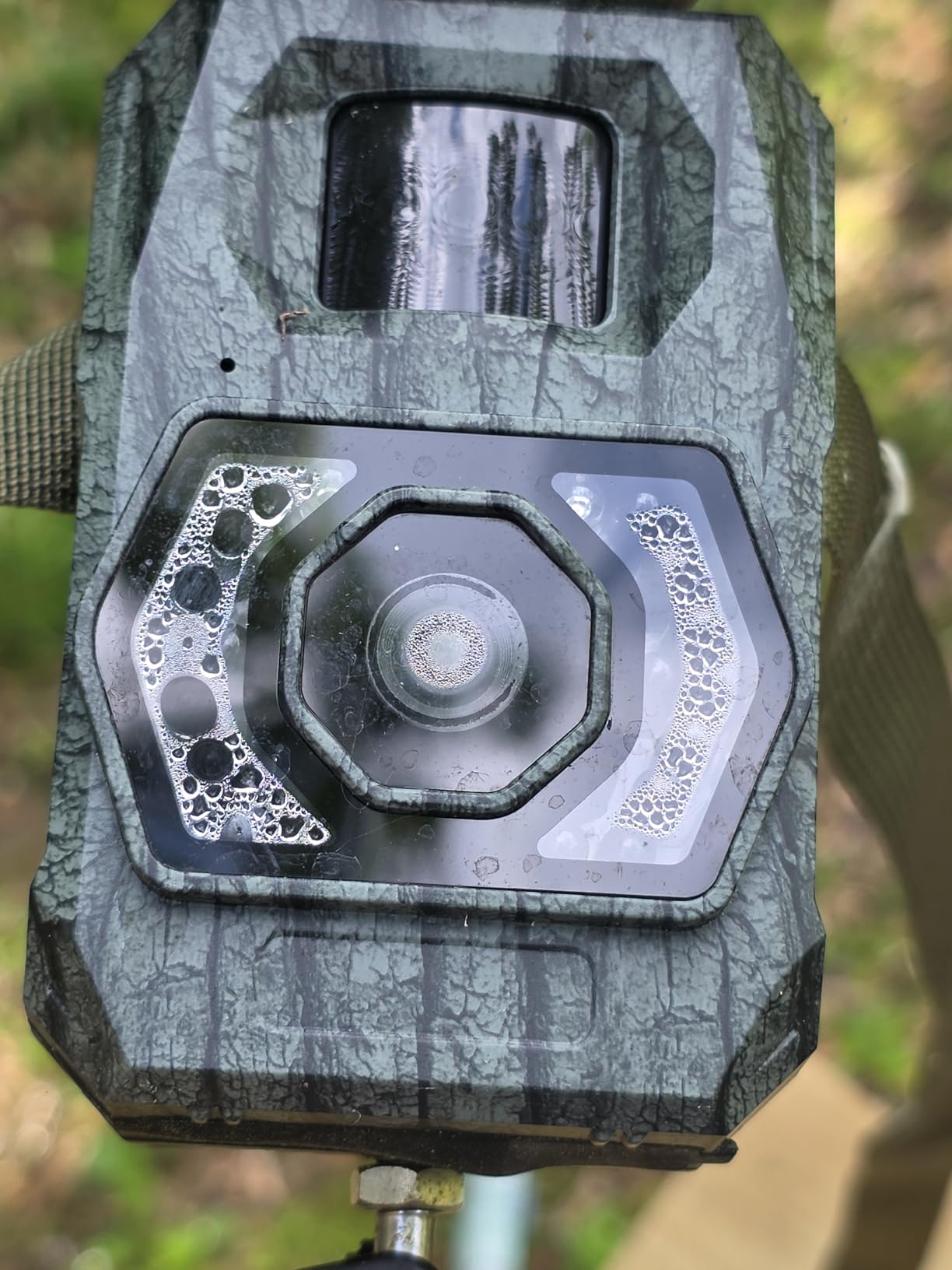 MAXDONE Solar Trail Camera WiFi Bluetooth, 4K 64MP Night Vision Game Camera customer photo 1