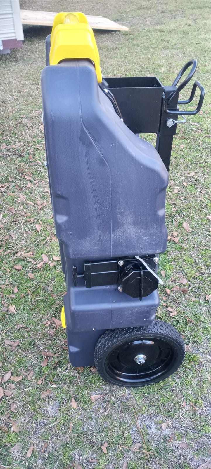 30 Gallon RV Portable Waste Tank 2 Wheel Tote Tank customer photo 2