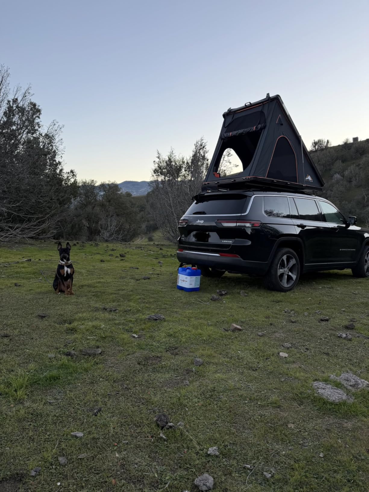 Explorer Pro Rooftop Tent Hard Shell, 2-3 Person Aluminum Roof Top Tent customer photo 1