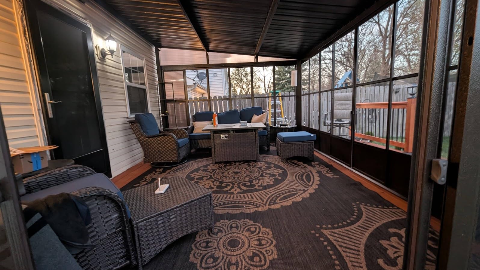 Domi 12x8 Wall Mounted Sunroom Outdoor Solarium Aluminum Lean to Gazebo customer photo 1