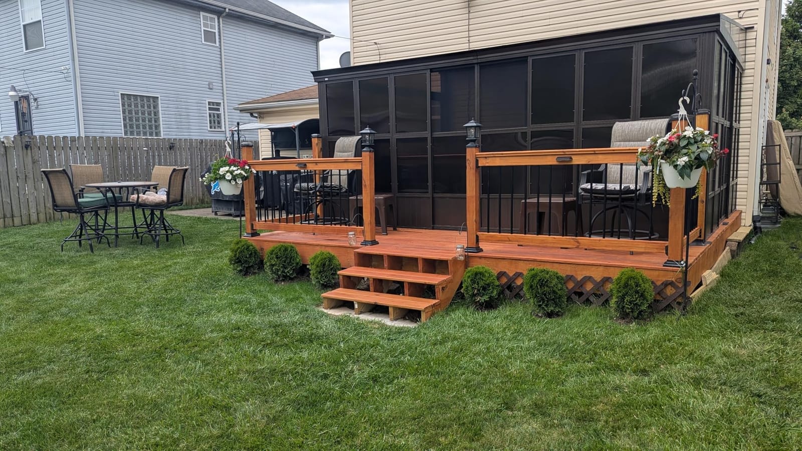 Domi 12x8 Wall Mounted Sunroom Outdoor Solarium Aluminum Lean to Gazebo customer photo 2