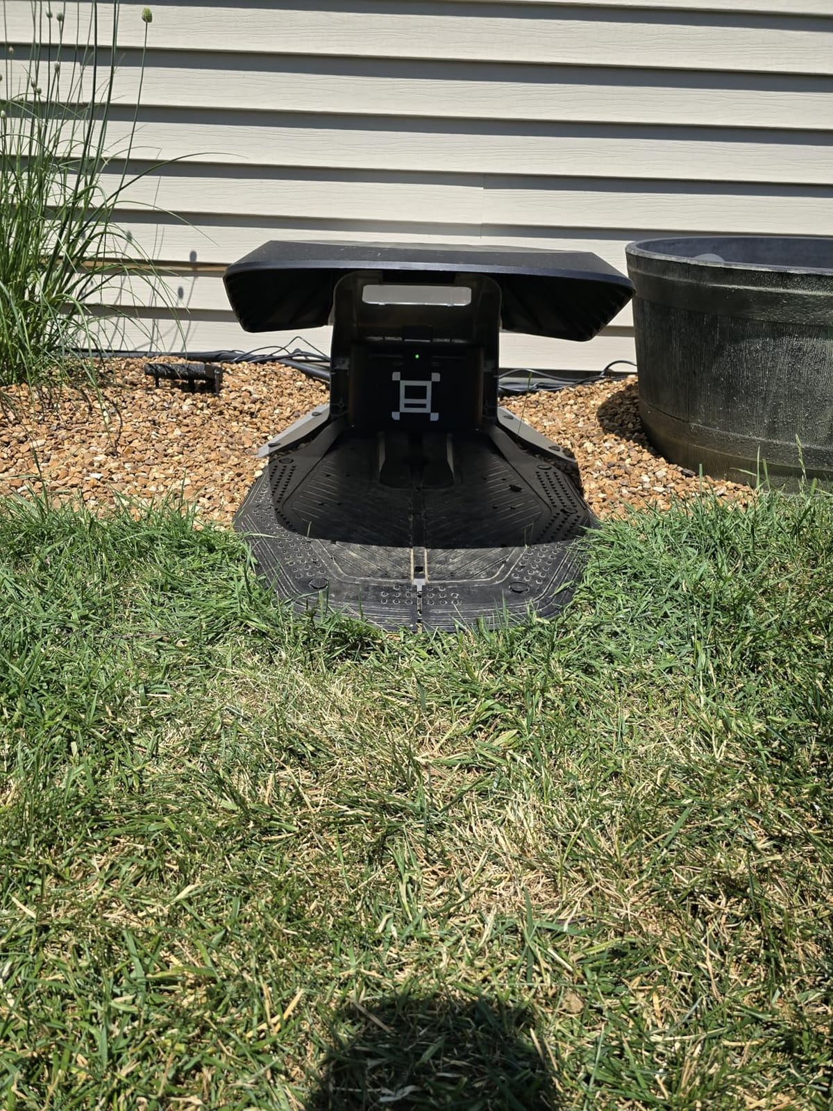Sunseeker X3 Plus Robot Lawn Mower, RTK, Vision AI, 0.3 Acre, Wire-Free customer photo 2