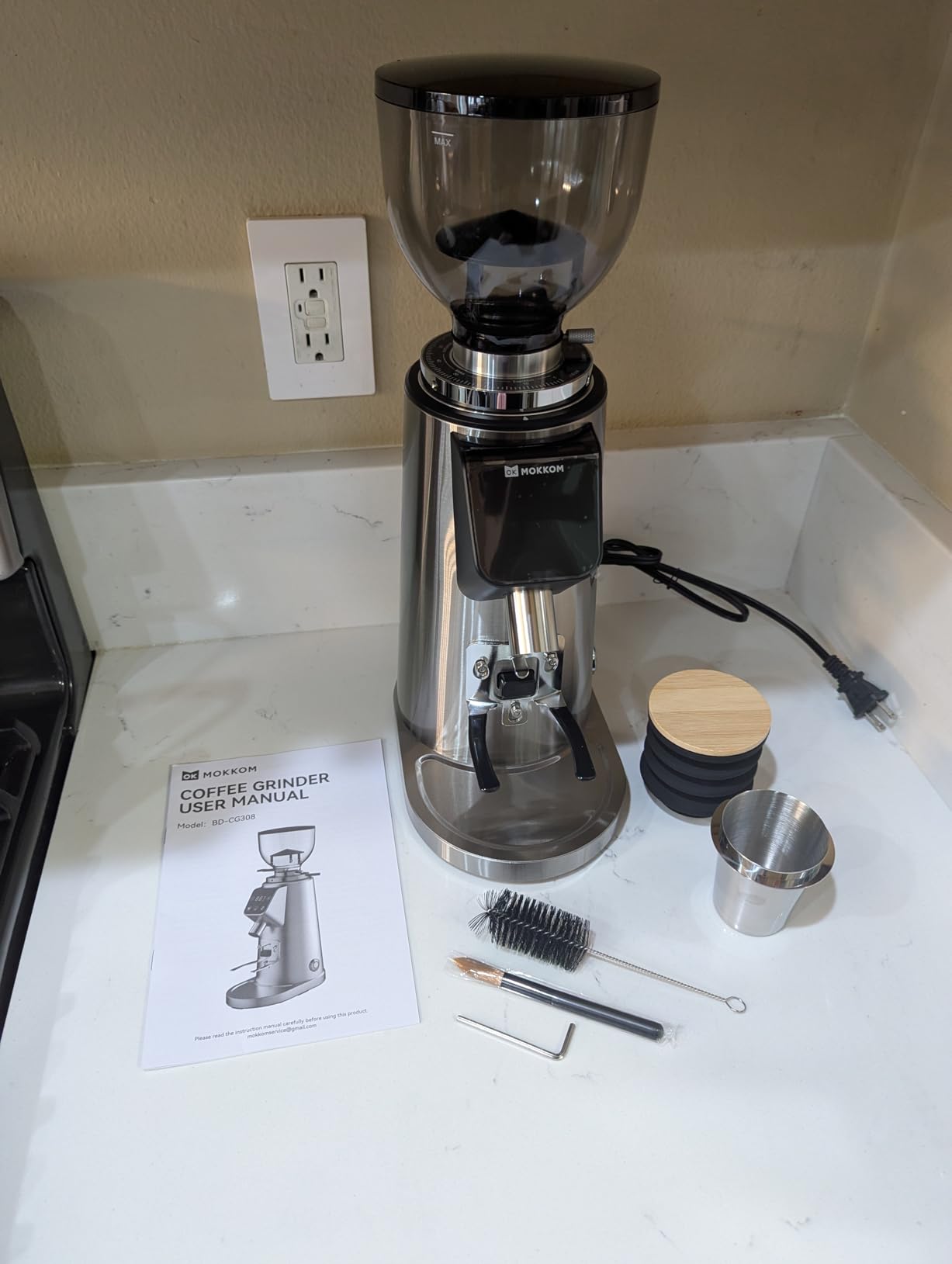 MOKKOM 64mm Flat Burr Coffee Grinder, Espresso Grinder,100 Grind Settings customer photo 2