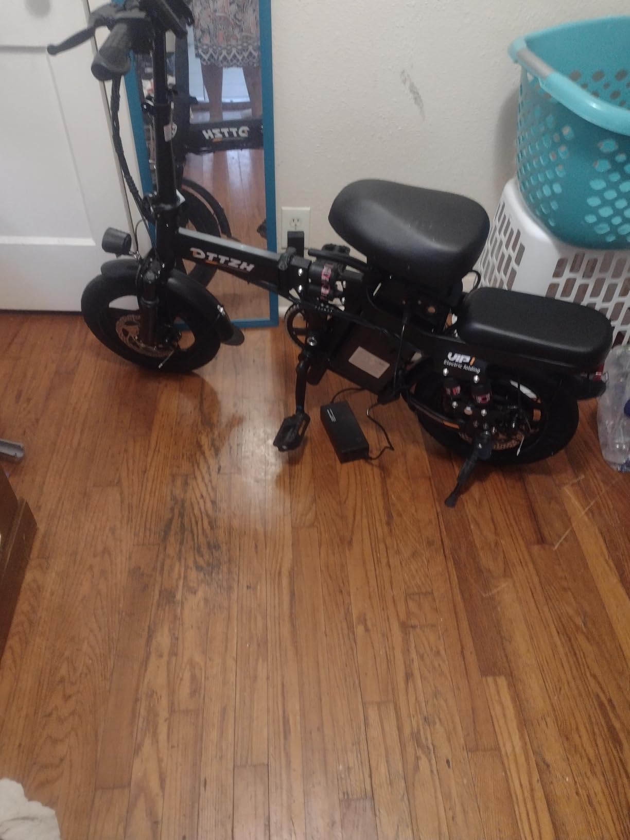 A12/A12S Foldable Ebike with Keyless Ignore, 2000/1000W, 52V 25Ah/48V 15Ah customer photo 1