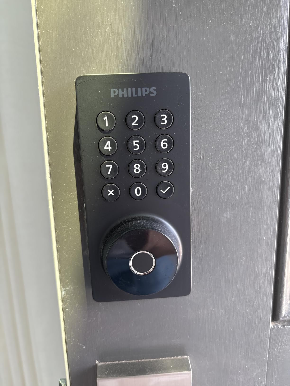 Philips Wi-Fi Smart Deadbolt Lock, Keyless Entry Door Locks for Front Door customer photo 2