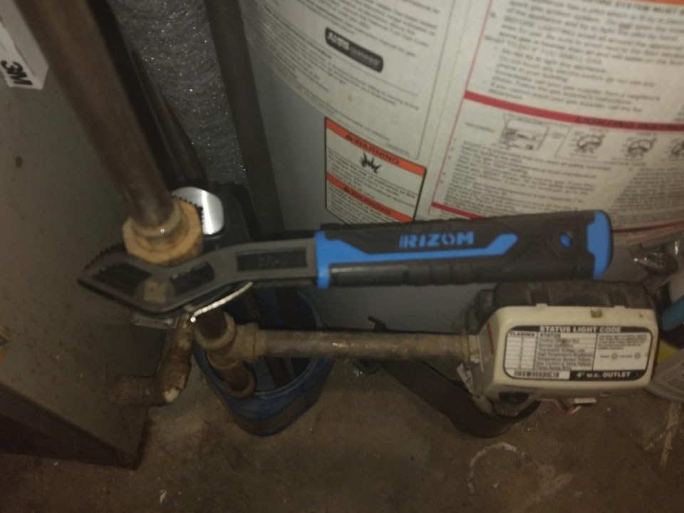 Rizom Pipe Wrench Set, 6” 8” 10” Self Adjusting Wrench, Plumbers Wrench with Self Tightening Function for 9/32”-1 3/8” (7-35mm) Pipe Fittings and Nuts customer photo 1