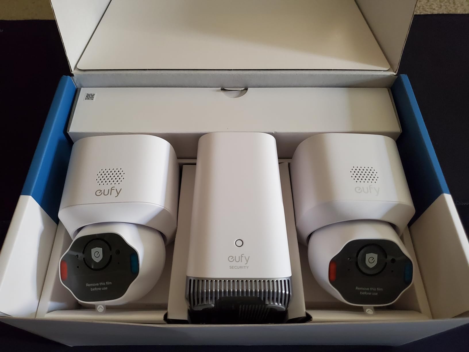 eufy Security SoloCam E42, 2-Cam Kit, 4K Solar Security Camera customer photo 2
