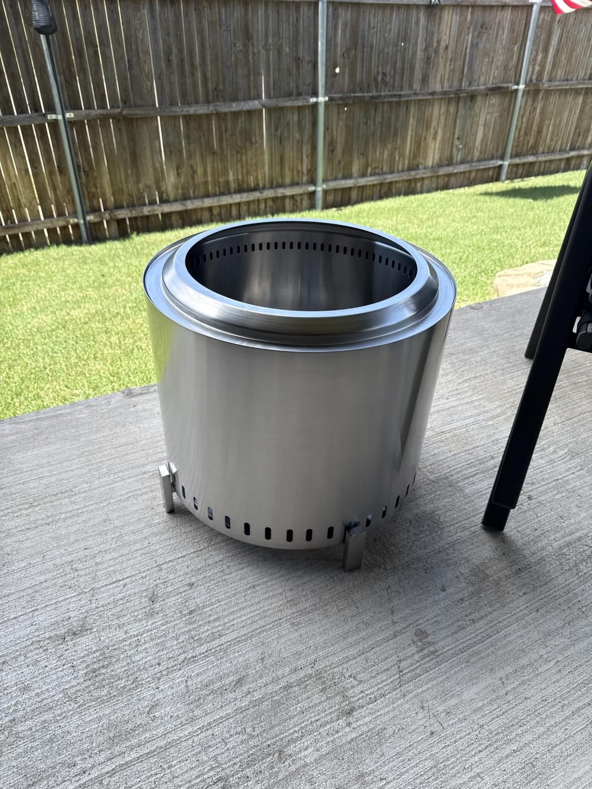 OutVue 19.5 inch Stainless Steel Smokeless Fire Pit with Tote Bag customer photo 2