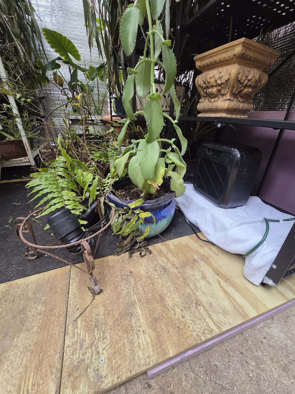 VIVOSUN AeroFlux 700W PTC Grow Tent Heater with Thermostat, APP & VPD customer photo 1