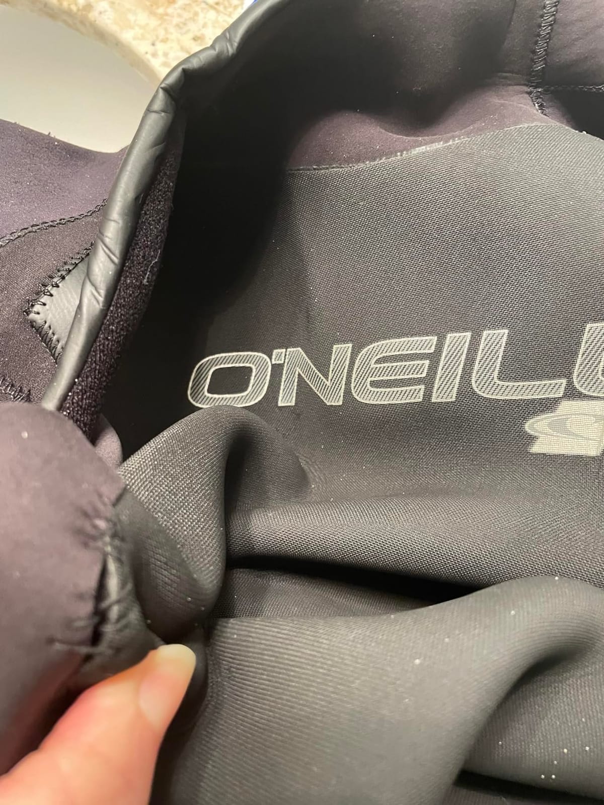 O'Neill Men's Epic 3:2mm Back Zip Full Wetsuit, Durable Warmth with Good Flexibility for Surfing and All Water Activities customer photo 1