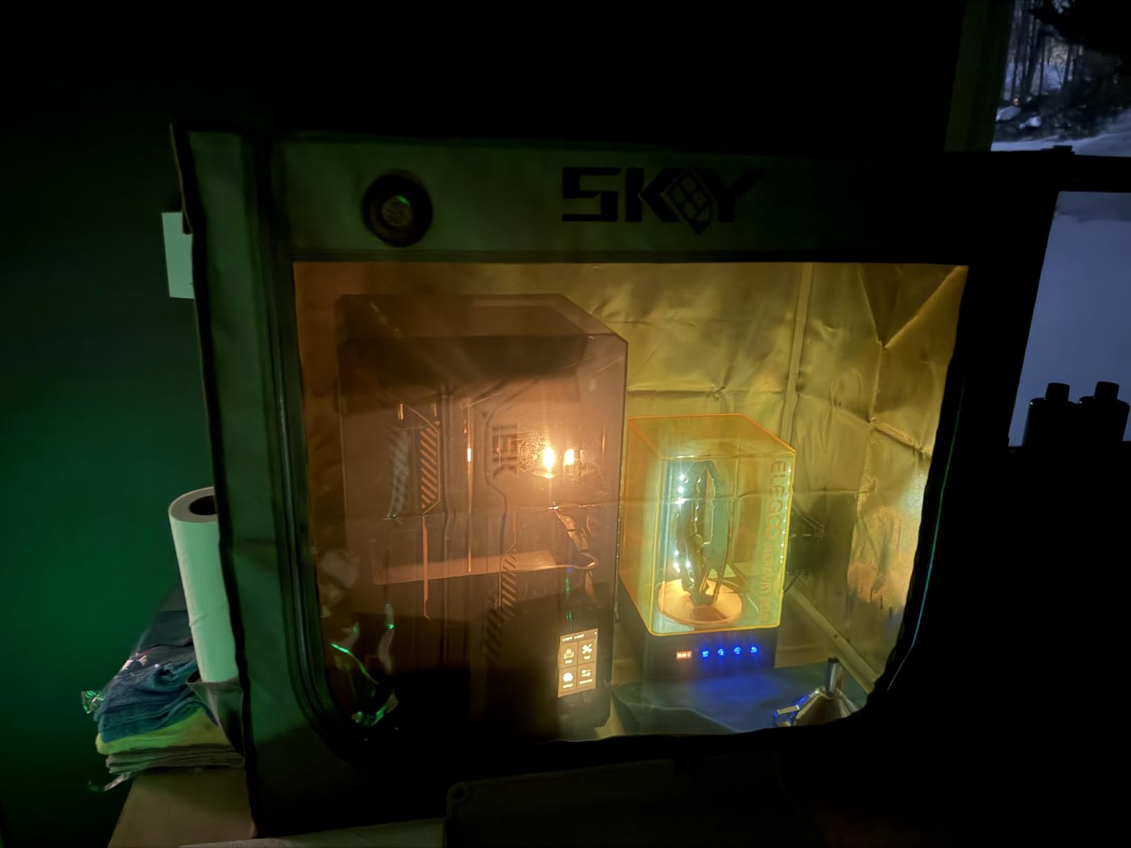 SKOUPHY Double Space Resin 3D Enclosure with Ventilation Kit LED Light customer photo 1