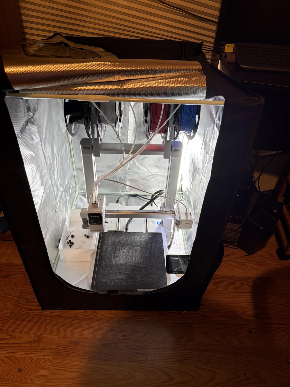 VEVOR 3D Printer Enclosure, Dustproof Waterproof Oxford Cloth 3D Printer Tent, Constant Temperature Protective Case with LED Lighting, Compatible with Creality/ELEGOO/Anycubic Multiple Popular Models customer photo 2