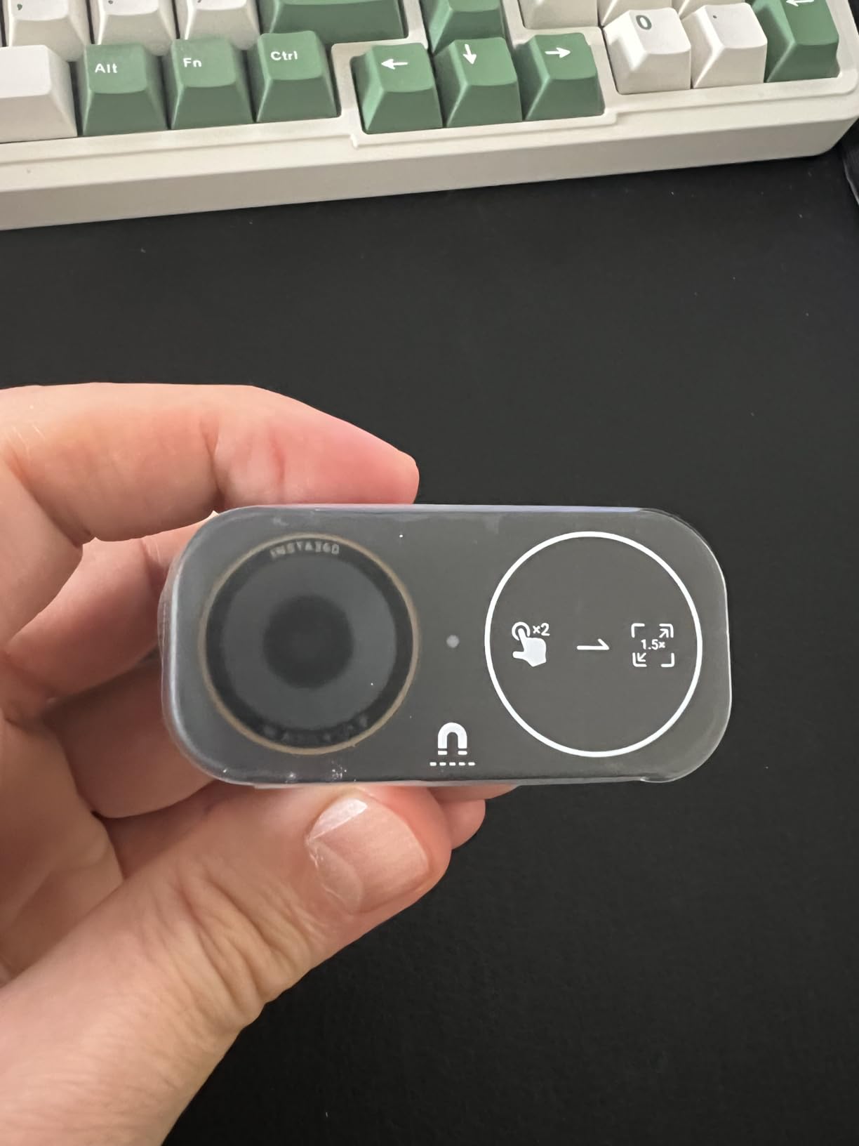 Insta360 Link 2C Pro – 4K Webcam for PC/Mac, 1/1.3” Sensor, Low-Light, Auto Framing, HDR, Directional Noise-Canceling Mics, Supports Stream Deck, Zoom, Teams, Twitch for Streaming or Meetings customer photo 2