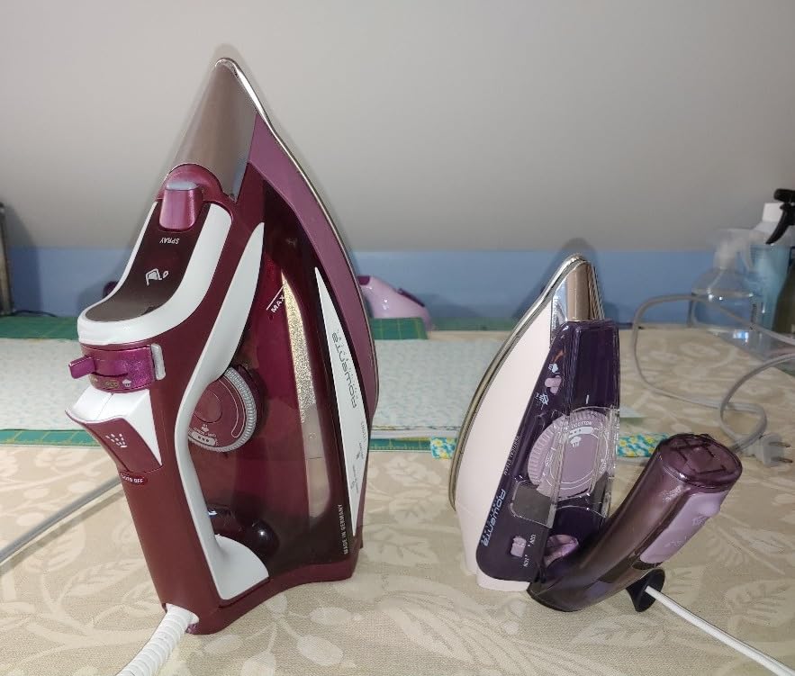 Rowenta Travel Mini Iron DUAL Voltage 120-240 Iron for Clothes Green DA1610 customer photo 1