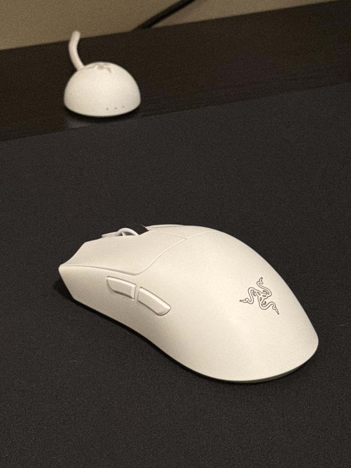 Razer Viper V4 Pro Wireless Esports Gaming Mouse, 49g,180Hr Battery, Black customer photo 1
