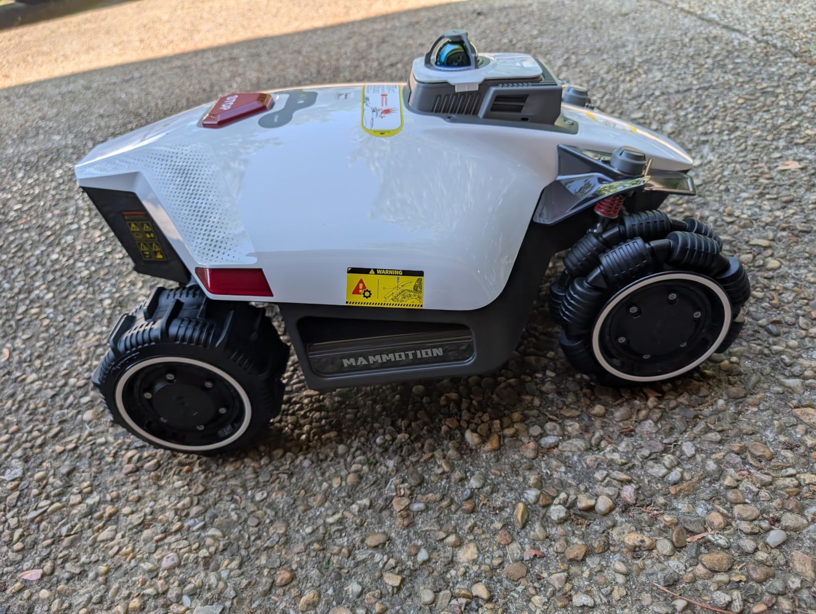 Mammotion LUBA 3 AWD 3000H Robot Lawn Mower with Cleaning Stand (Ship Separately), 360° LiDAR+NetRTK+AI Vision, 5400 sq.ft/h, AWD for 80% Slopes, Cutting Height 2.2