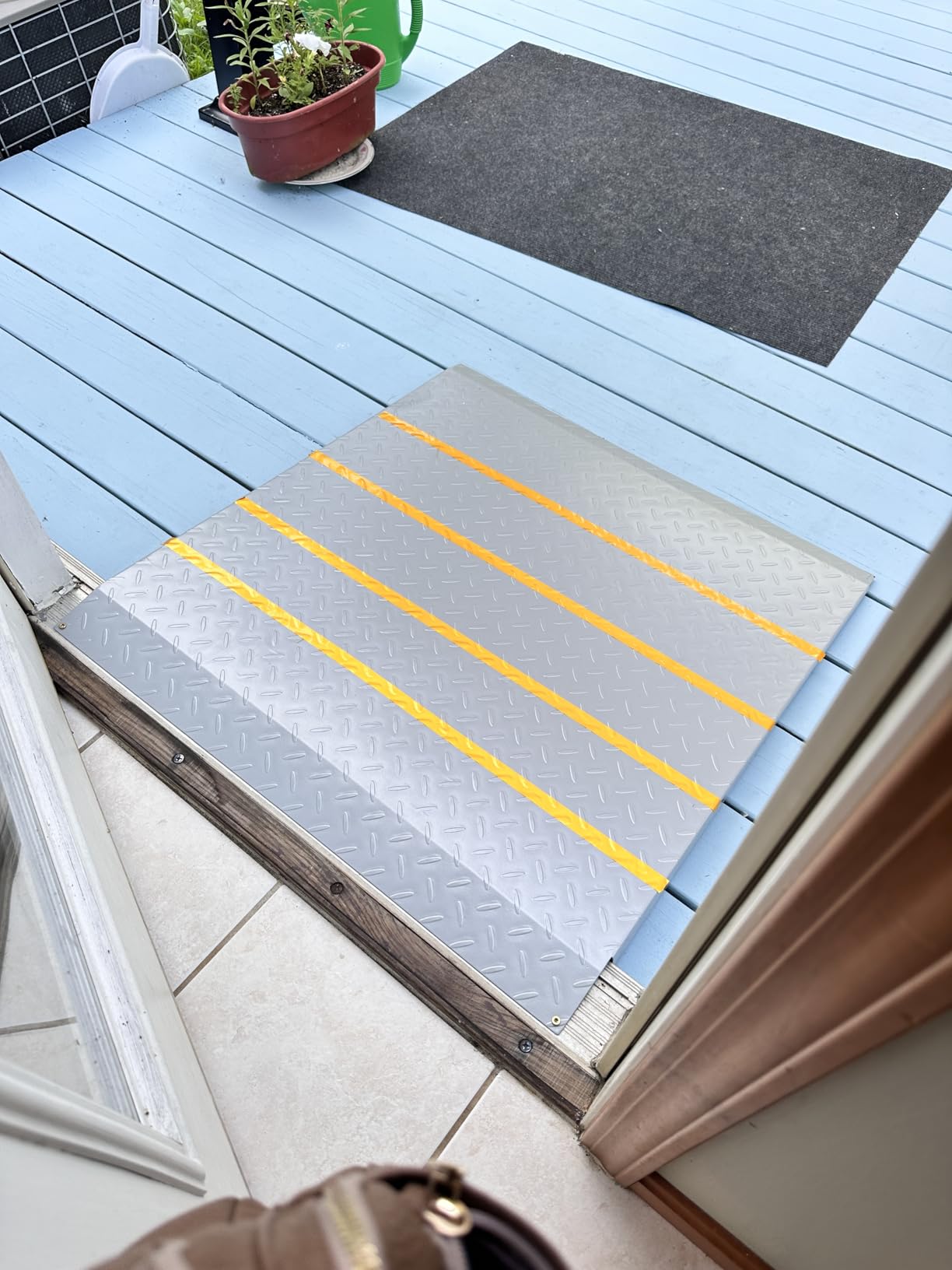 VNN Aluminum Motorcycle Ramp with Walking Step - 82
