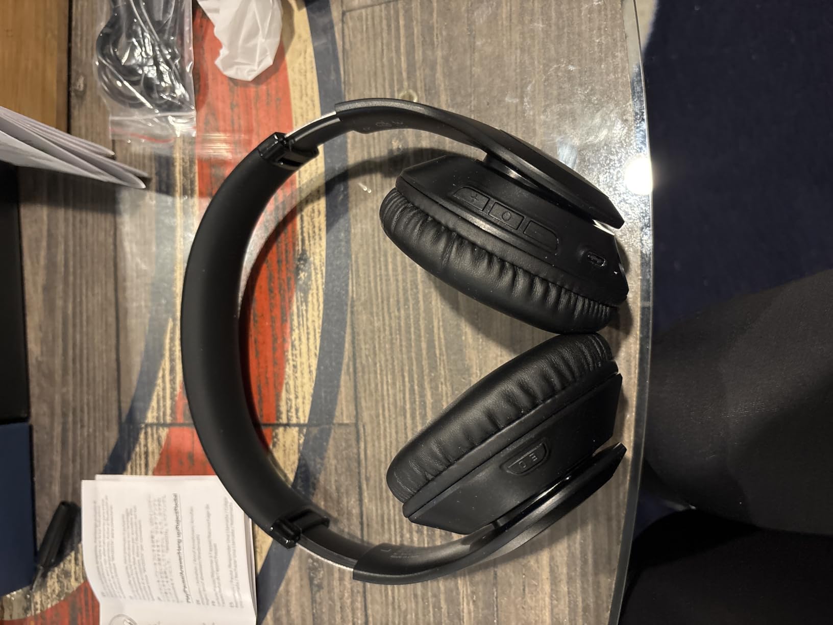 Uliptz Bluetooth Headphones Over Ear, Wireless HiFi Stereo Foldable Headset customer photo 1