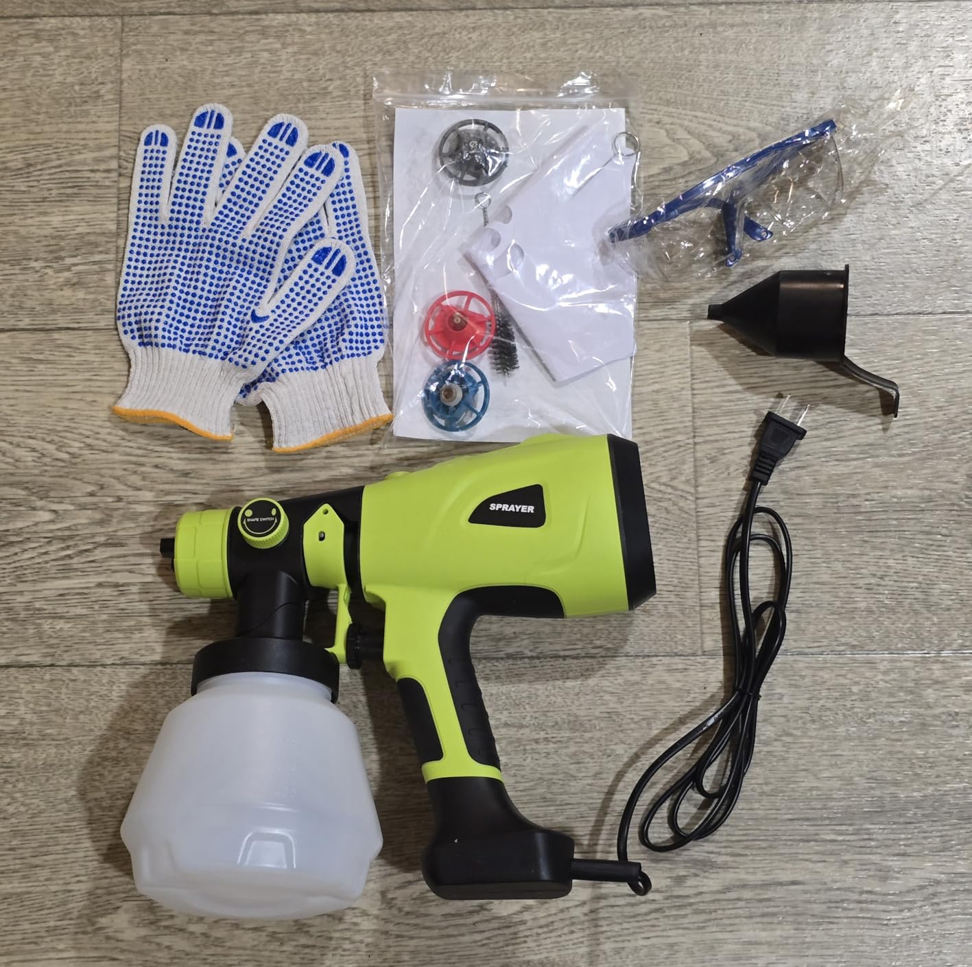 1000W High Power Paint Sprayer - HVLP Electric Spray Paint Gun with 4 Copper Nozzles & 3 Patterns, Large Capacity Power Painter for Furniture, Cabinets, Fence & House Painting Blue customer photo 1