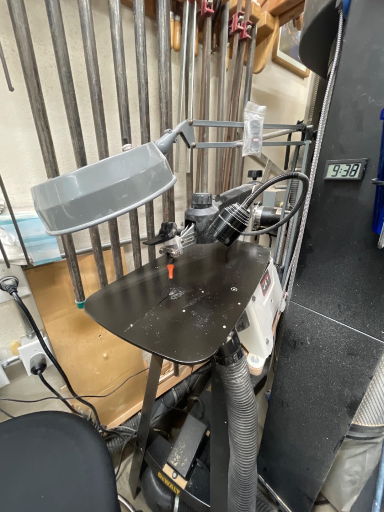 JET 18-Inch Variable-Speed Scroll Saw, 120V 1Ph (JWSS-18B) customer photo 2