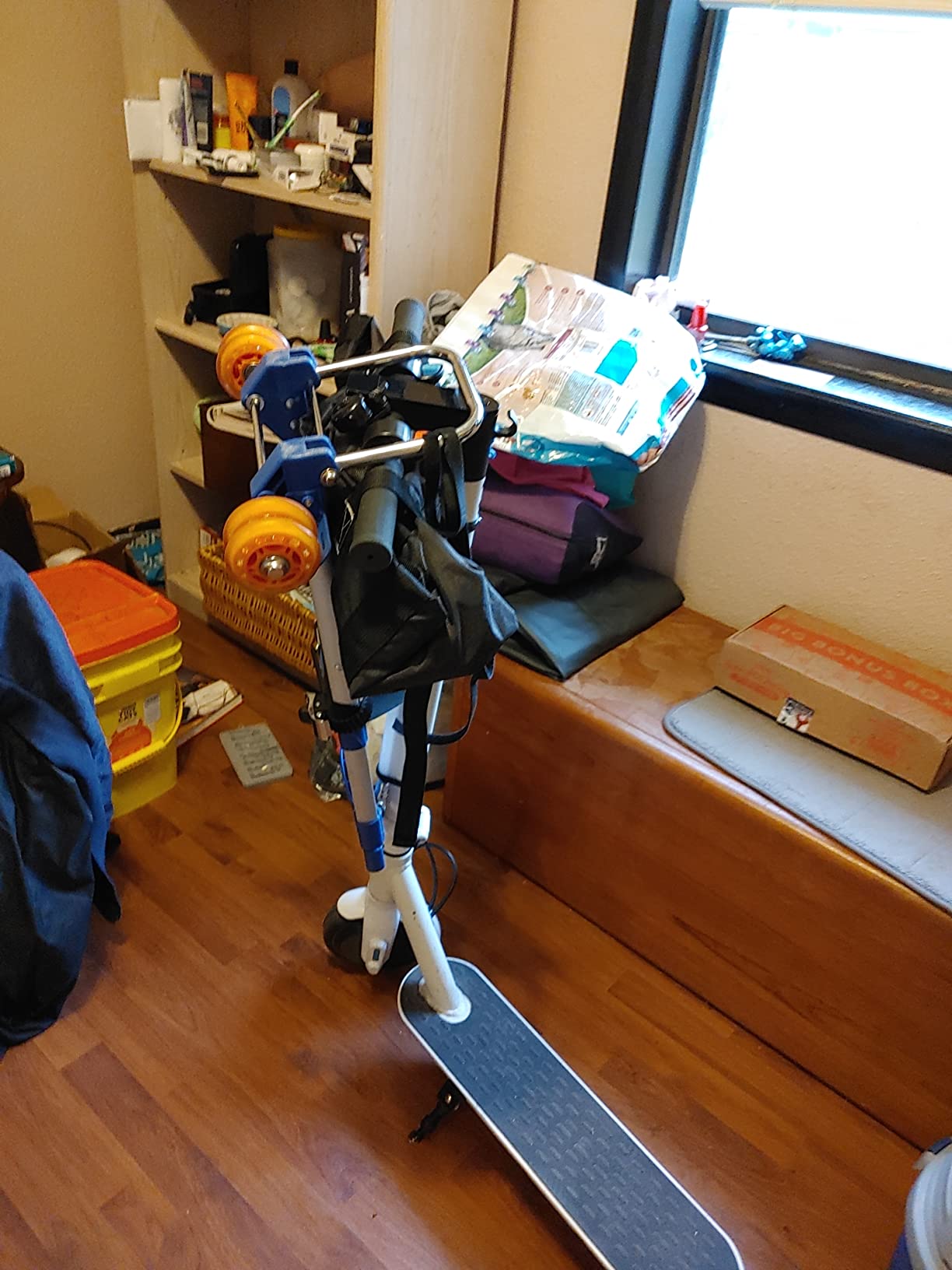 Hiboy S2 Lite Electric Scooter for Teens, 13 MPH, 10.6-Mile Range customer photo 2
