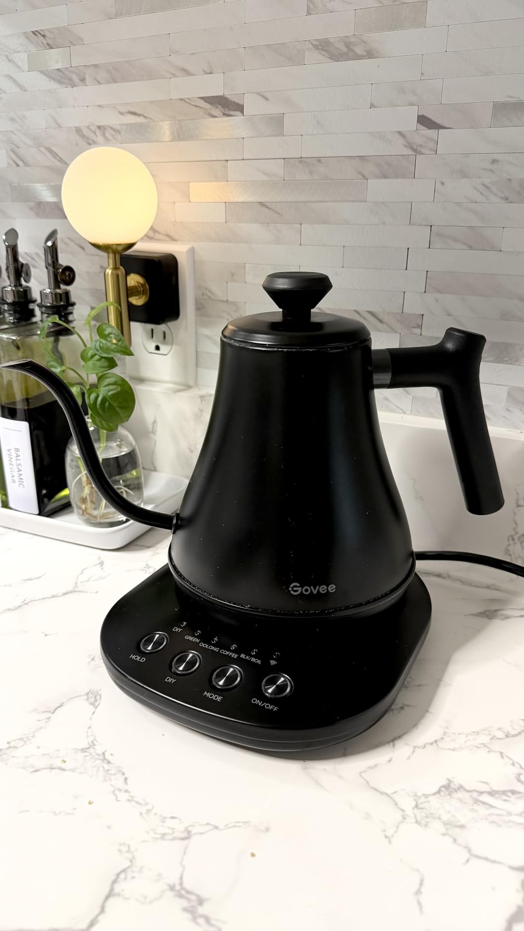 Govee Smart Electric Kettle, WiFi Variable Temperature Gooseneck Tea Kettle customer photo 1