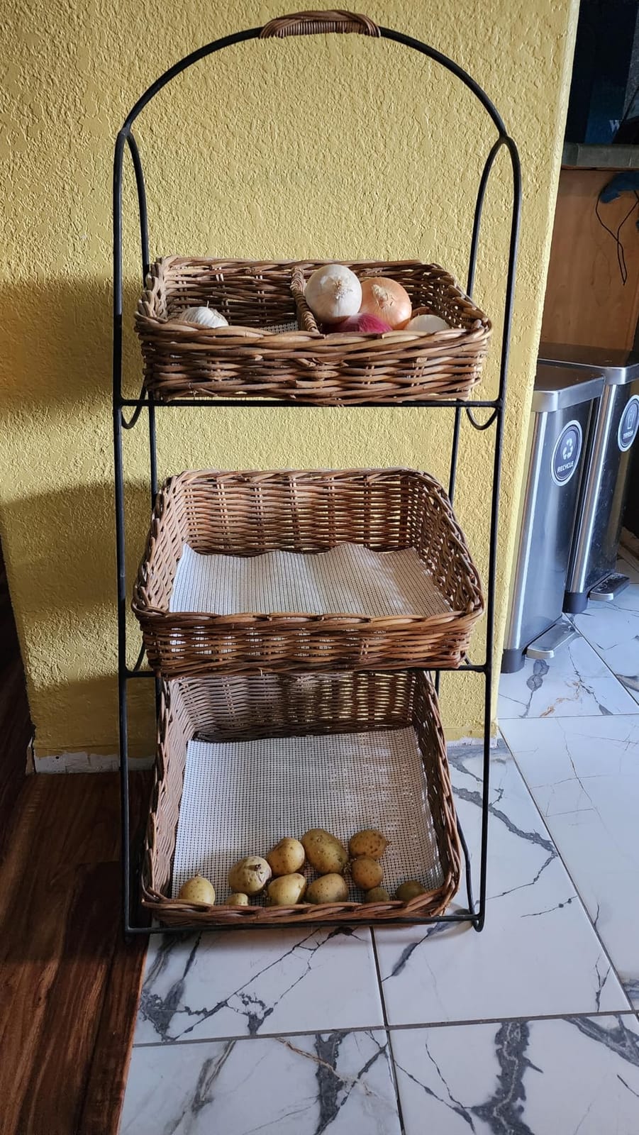 Joben Oligey 3 Set Hanging Wire Baskets ,Wall Mount Fruit Basket,No Drilling,Adhesive Small Metal Basket,Farmhouse Food Storage Mesh Bin Kitchen Pantry Laundry Bathroom Closet Garage RV ,Black customer photo 1