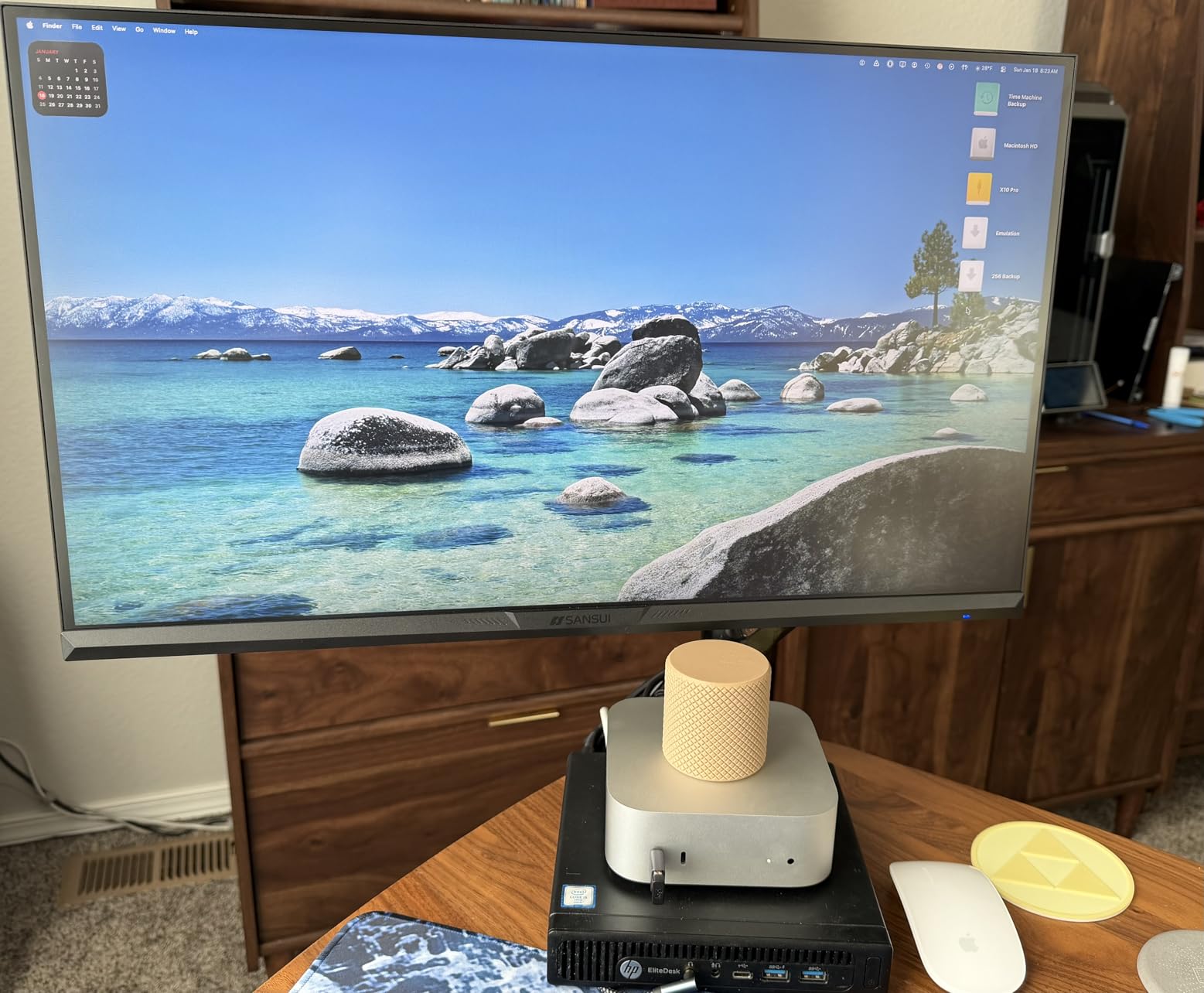 HUANUO Single Monitor Mount, 13 to 32 Inch Gas Spring Monitor Arm, Adjustable Stand, Vesa Mount with Clamp and Grommet Base - Fits 4.4 to 19.8lbs LCD Computer Monitors customer photo 1