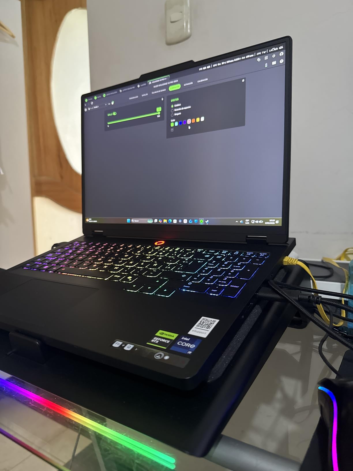 Razer Laptop Cooling Pad Adaptive Smart, Intelligent Fan Control customer photo 1