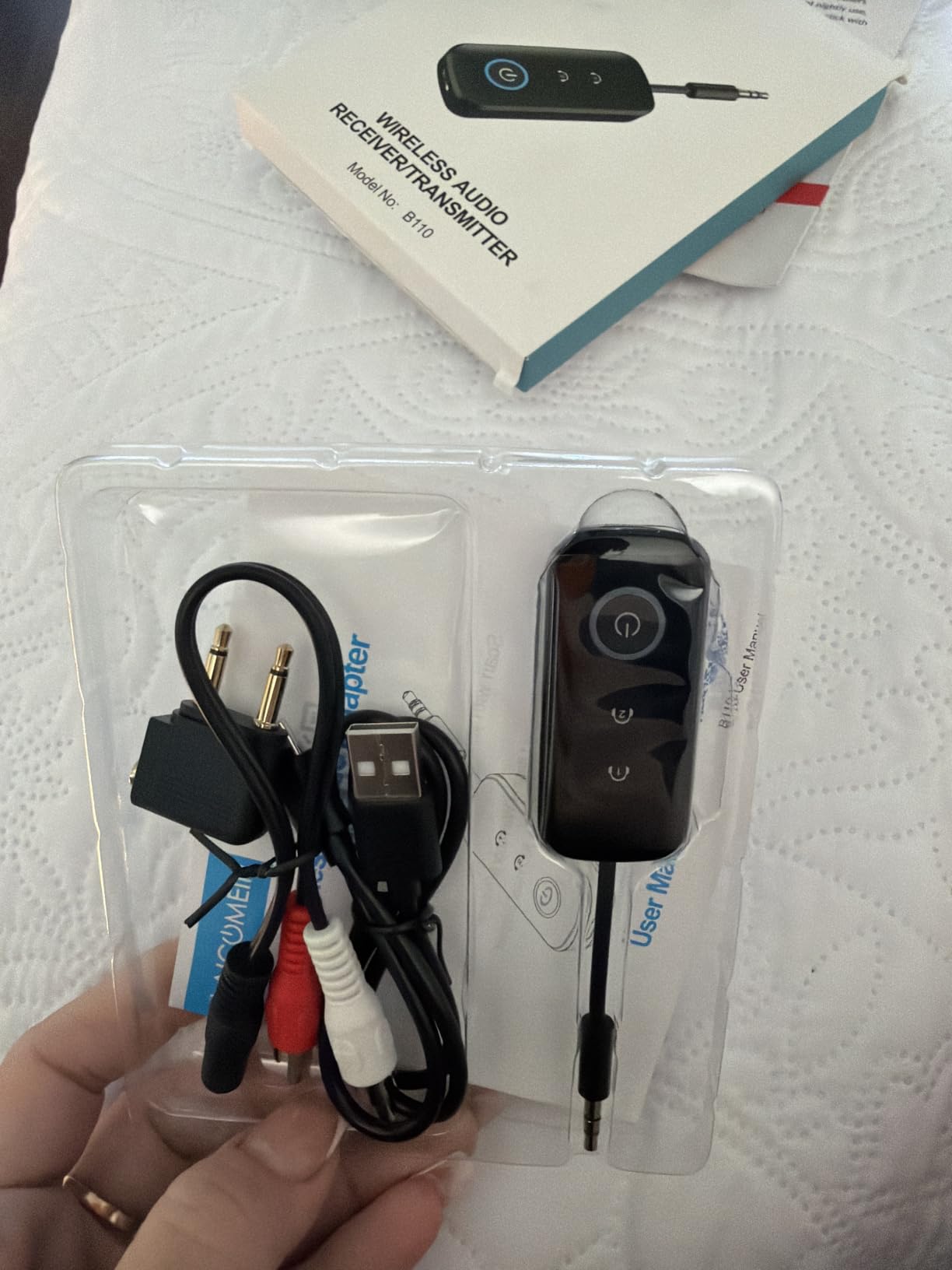 Ultra Pro Bluetooth Transmitter Receiver, Wireless Adapter for Airplane/TV customer photo 2