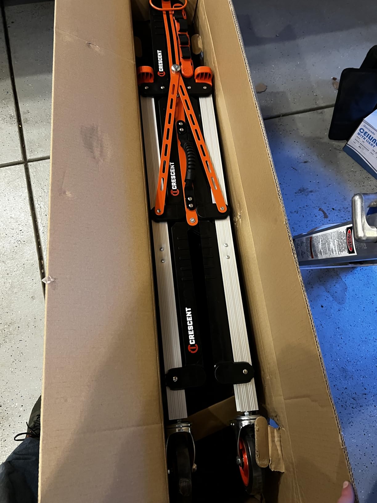 Crescent SITERUNNER 3 Shelf Heavy Duty Folding Jobsite Cart | F3SCBL customer photo 2