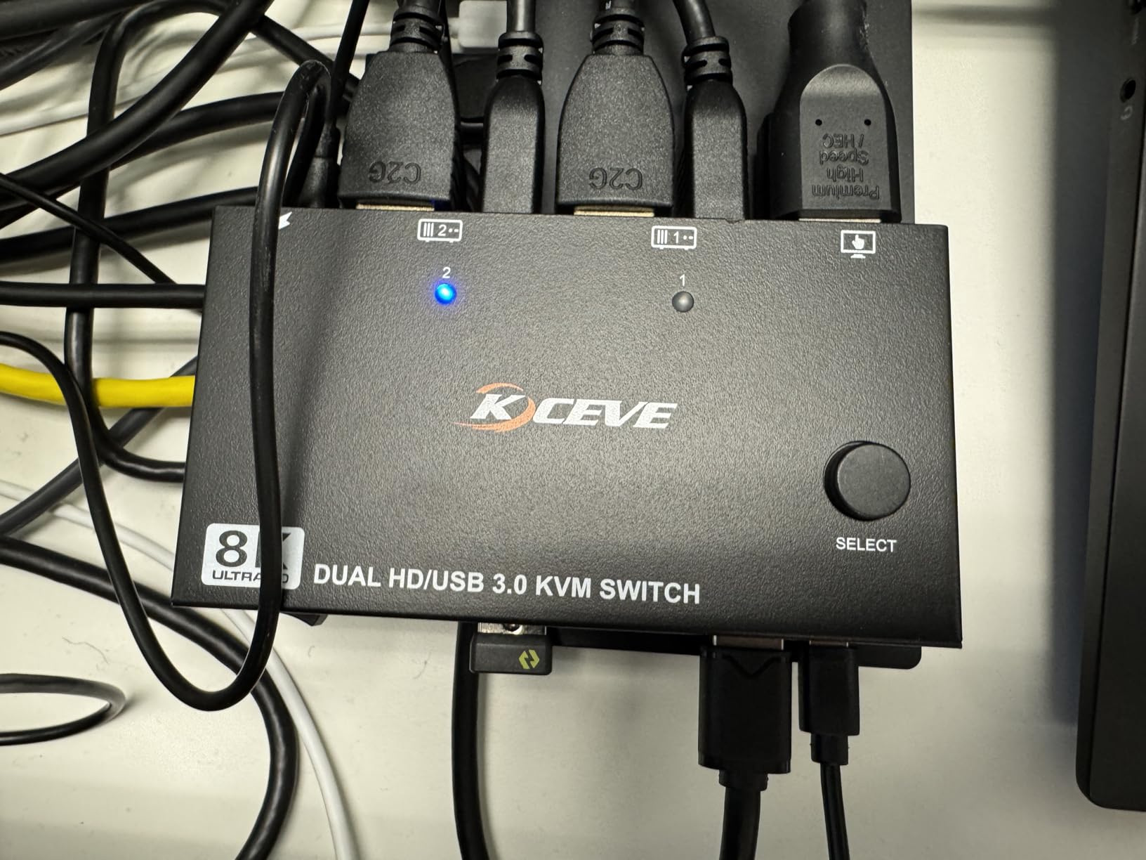 Displayport KVM Switch 2 Monitors 2 Computers 8K@30Hz 4K@144Hz, USB3.0 Dual Monitor KVM Switch for 2 Computers Share 2 Monitors and 4 USB Peripherals,with Wired Remote and 2 USB Cable customer photo 2