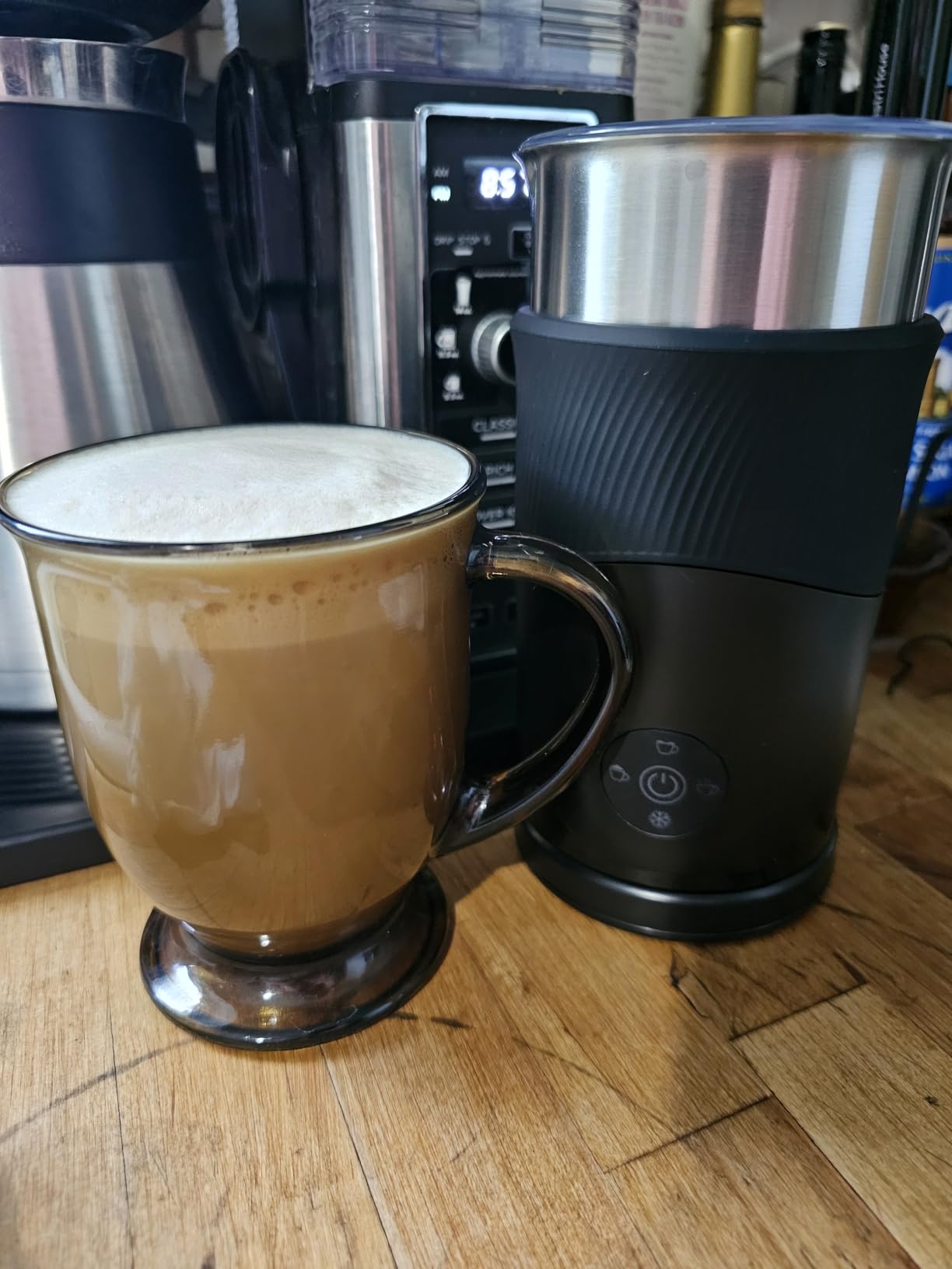 350ml Electric Milk Frother: 4-in-1 Hot & Cold,120s Fast Frothing customer photo 1